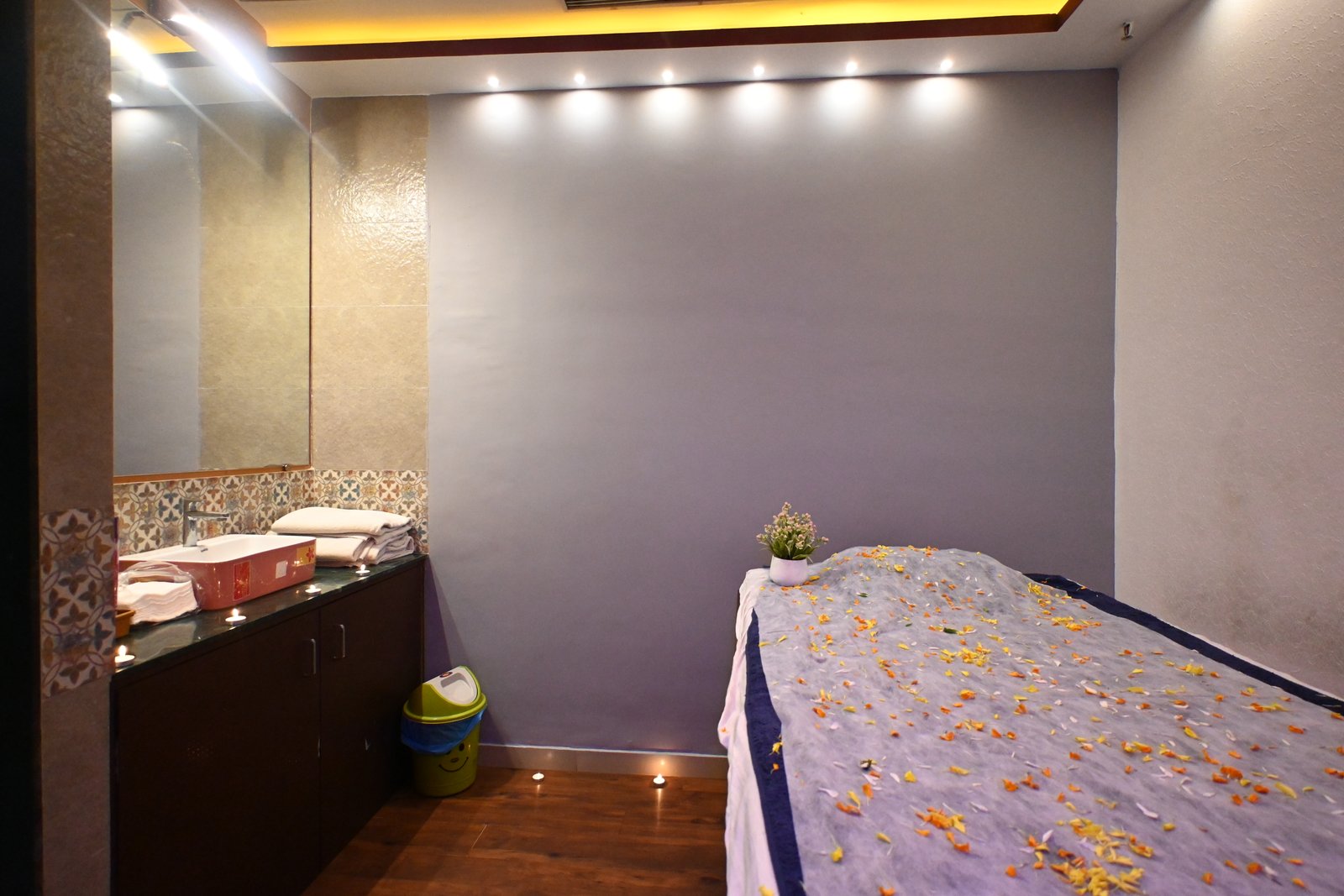 Blue Lotus Spa treatment area in Chembur East Mumbai